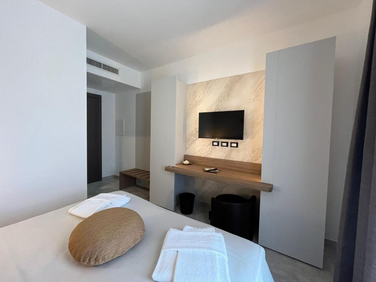 B&B Glass Paradise Катандзаро Экстерьер фото
