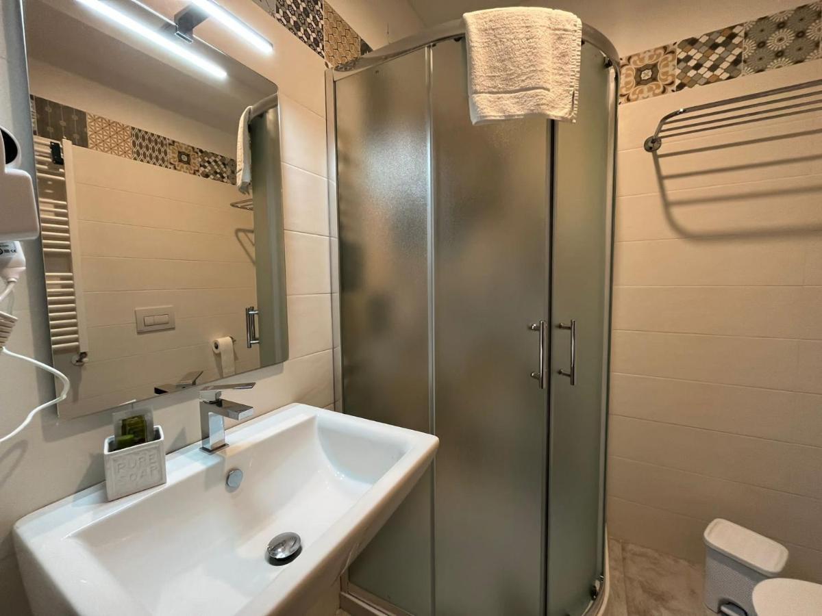 B&B Glass Paradise Катандзаро Экстерьер фото